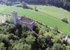 Blick auf die Ruine Niederhaus von Nord-West