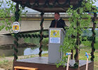 Auch der 1. Bürgermeister der Gemeinde, Alois Schieg, stellte die Wichtigkeit der Brücke für die Region heraus.